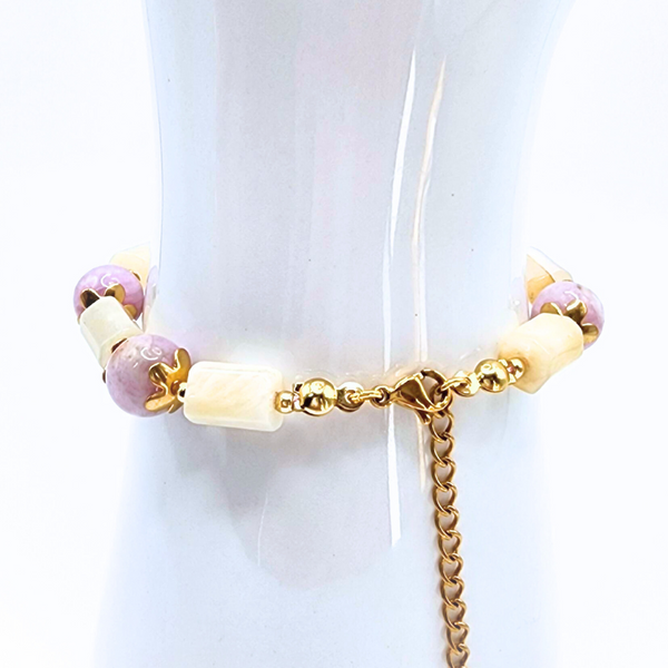 FEMININE ENERGY KUNZITE & MOONSTONE 18K GOLD PLATED STAINLESS STEEL BRACELET