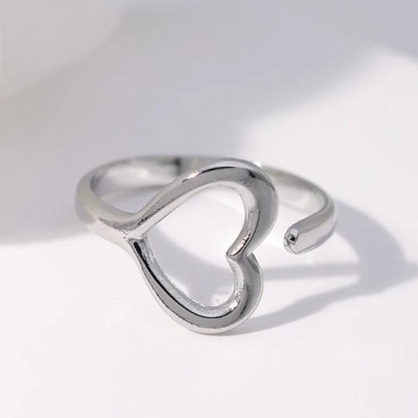 HEART ADJUSTABLE RING STAINLESS STEEL